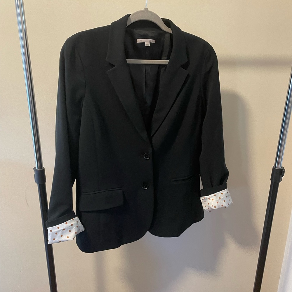 Black blazer with optional cuff roll detail